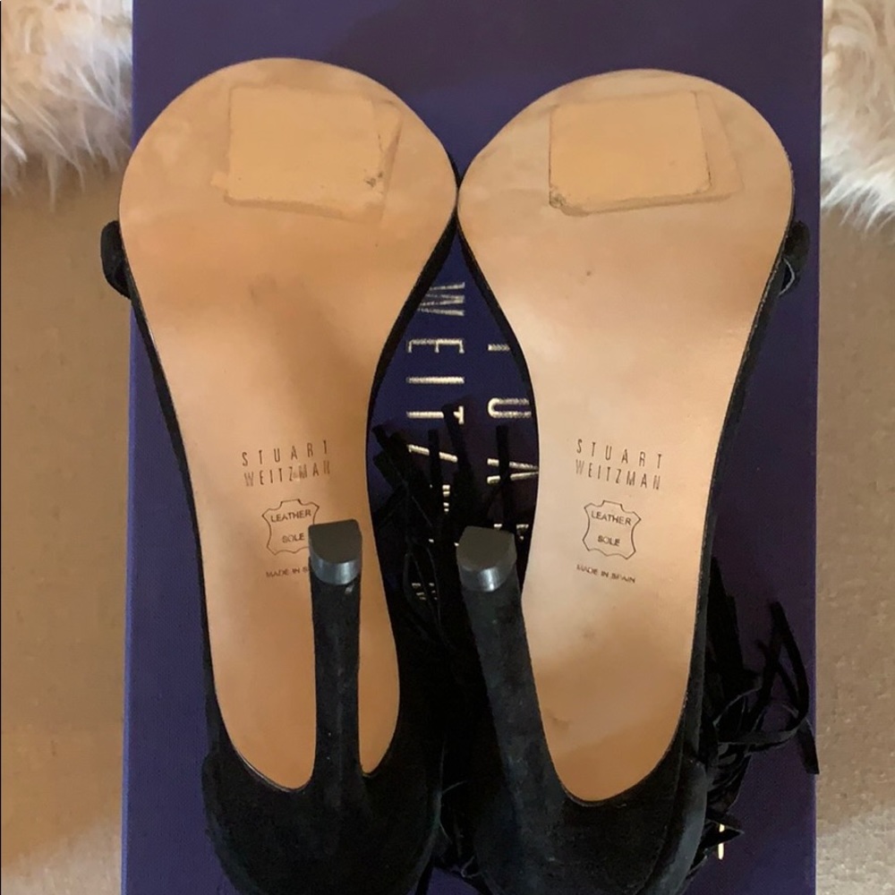 Nib Stuart Weitzman Love Fringe Size 7 Black Suede - image 4